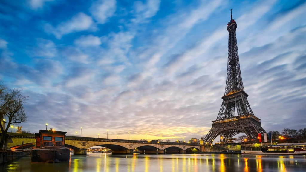 Best places to travel in Paris