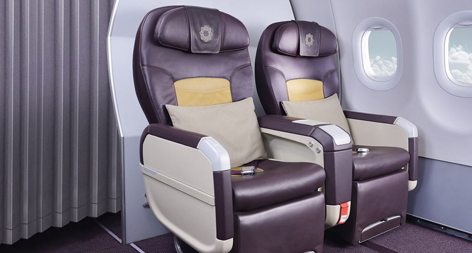 Business Class - In-Flight Experience - Vistara Heathrow to Mumbai | Oceans Travel
