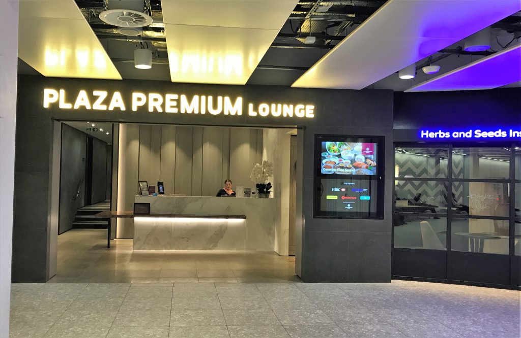 Plaza Premium Arrivals Lounge - Terminal 4- Arrivals Lounges - Heathrow Lounges - Oceans Travel