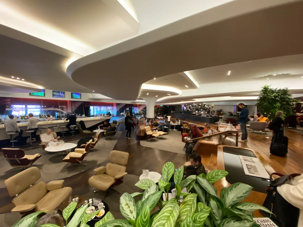 Delta Sky Club - Airline-Operated Lounges at Heathrow Airport - Heathrow Lounges - Oceans Travel